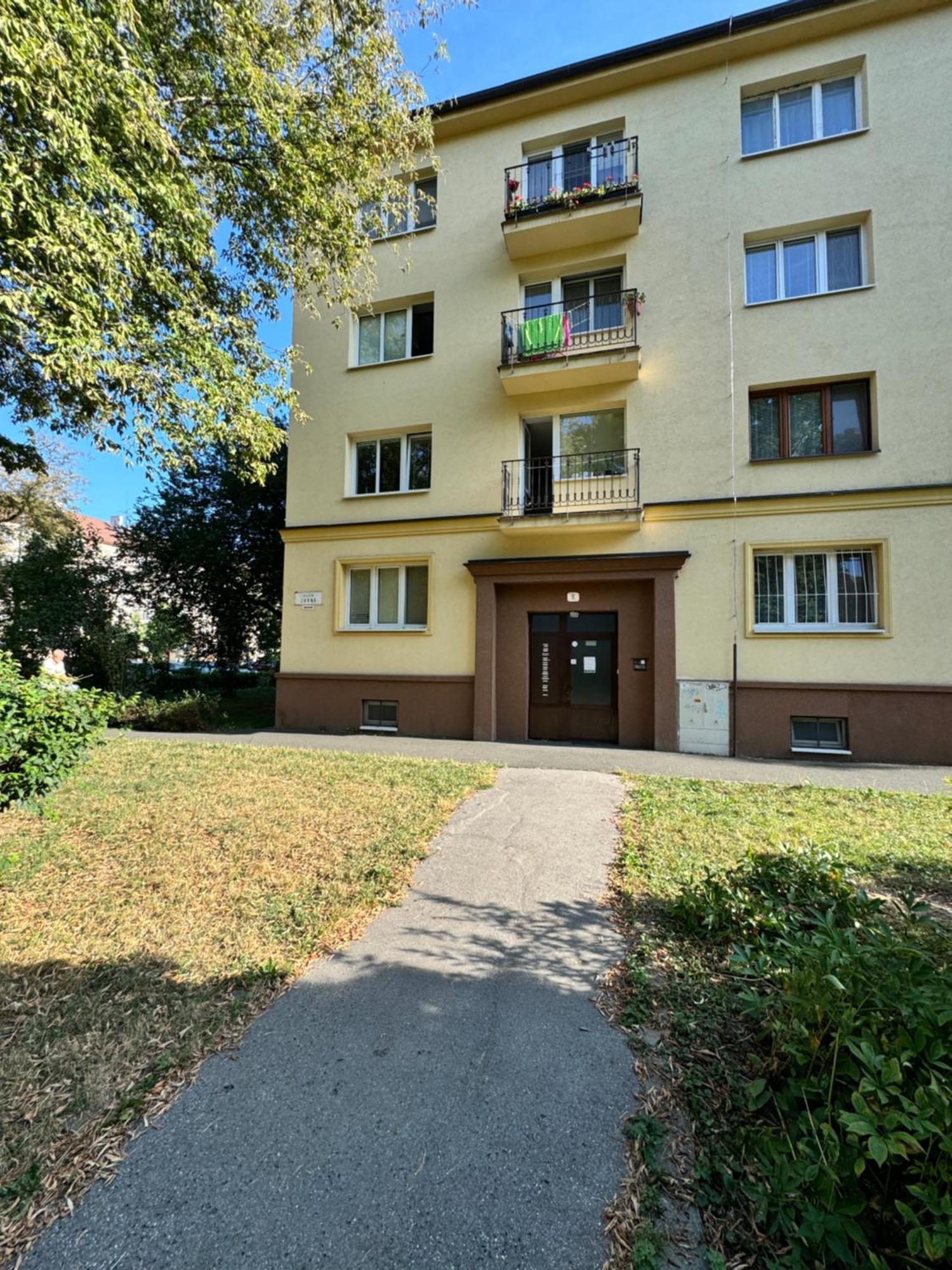 3 Room Private Flat Kosice City Center Fresh And New! Ngoại thất bức ảnh